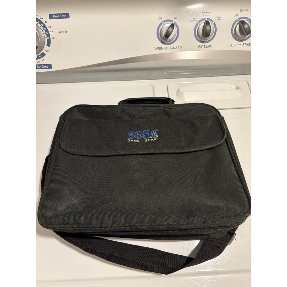 SEGA Game Gear - Vintage Black Carrying Case Travel Bag Damage Inside